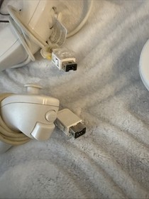 Wii Bundle w NIB Fit Board  Cords Controlle & Sensor Bar + 5 Games Lot TESTED