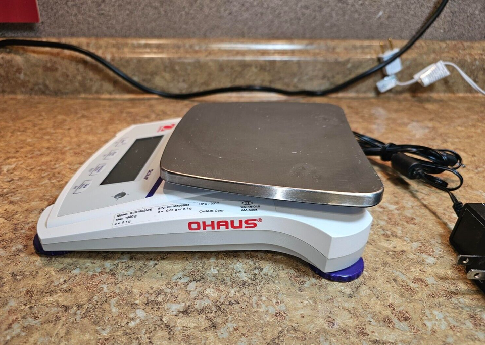 Ohaus Scout SJX SJX1502N/E Portable Balance Scale Max 1500g w Power