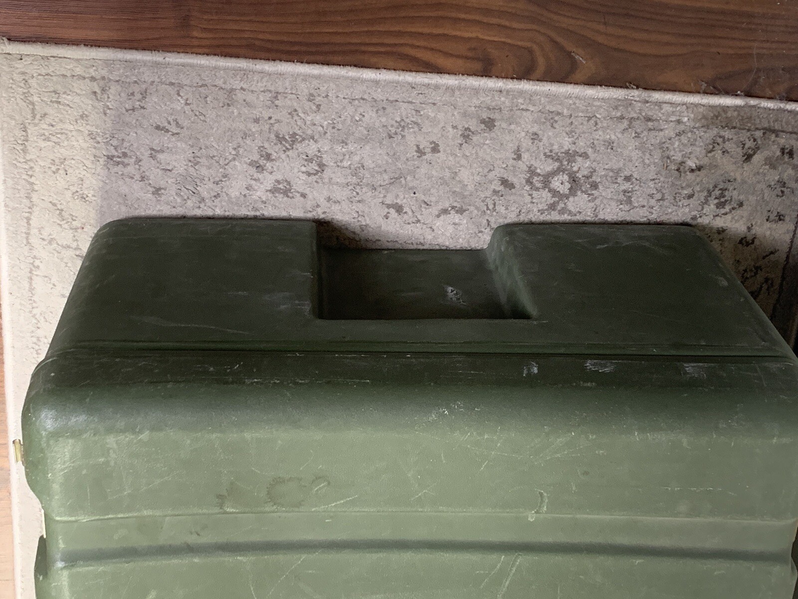 Pelican Hardigg Weather Tight Military Transport Case (24X20X12 Exterior)