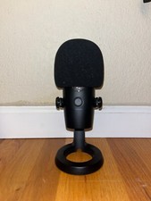 Blue Yeti Multi-Pattern USB Condenser Microphone - Black with Pop Filter