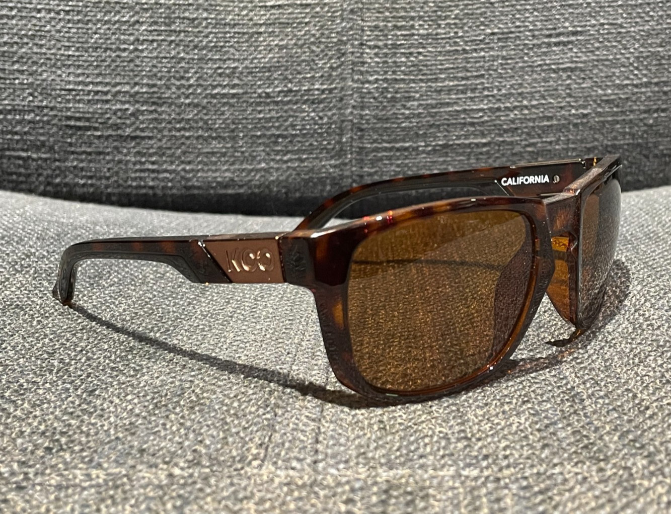 Koo California Tortoise Classic Frame Polarized Lenses Medium - Cycling sunglass
