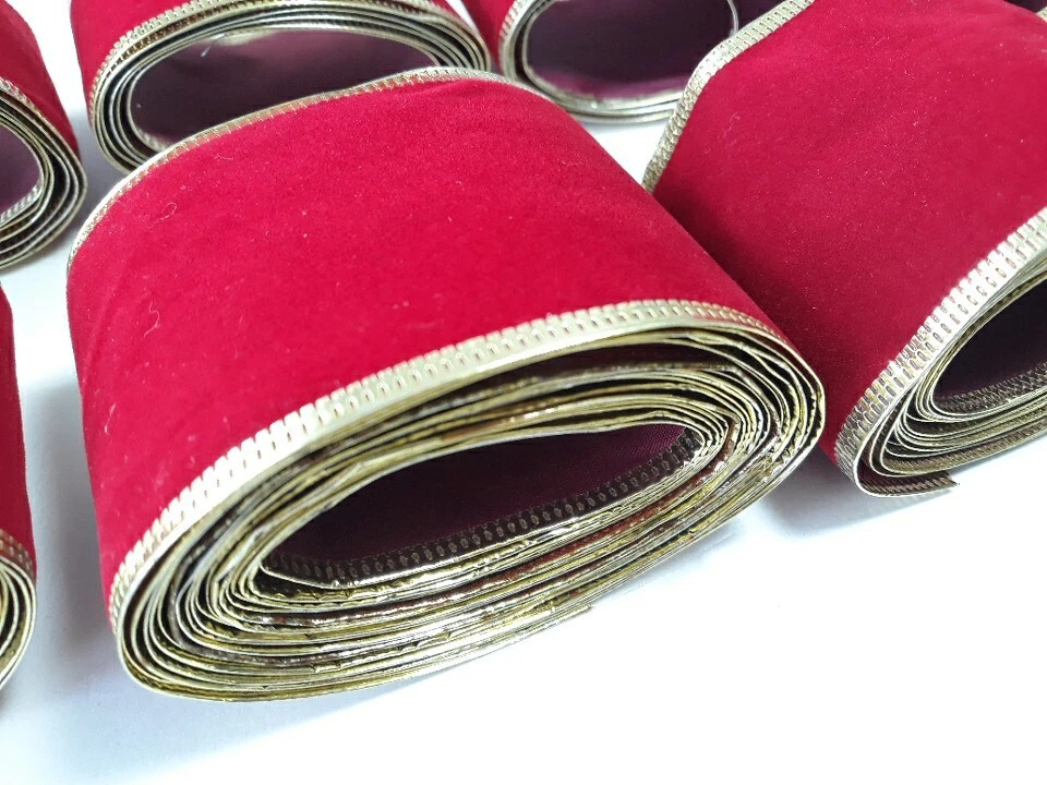 Vtg Red Ribbon Lot Of 8 Pieces Velvet Wire Edged Christmas Decor 2.5 Inch Wide - Image 2 of 4