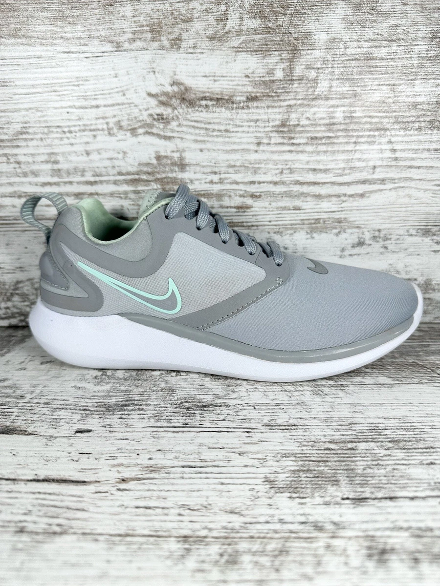 womens nike lunar solo