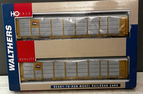 Walthers HO 932-24866 89' tres niveles portadores automáticos paquete de 2 TFM | Condition: New