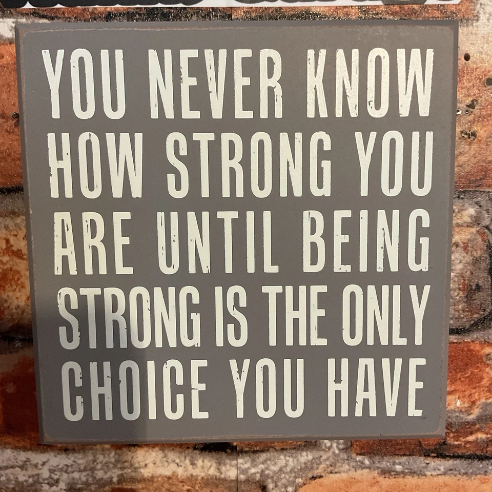 Caja 6"x6"x2" "Hasta que ser fuerte es la única opción que tienes"... ¡ENVÍO GRATUITO! Foto 4 de 4