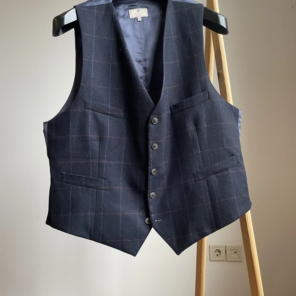 Hackett Mayfair Check Wool Waistcoat Size UK/US 46/EUR 56 - Image 4 of 4
