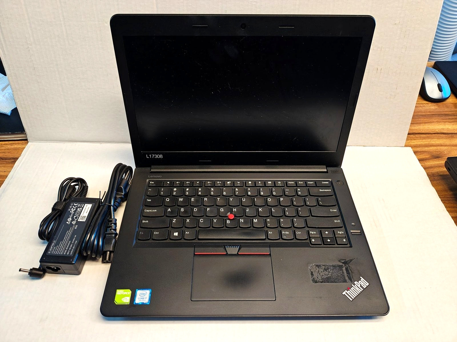 Lenovo ThinkPad E470 i7-7500U 2.9GHz 8GB RAM 256GB SSD NVIDIA 940MX W11 Pro (F1)