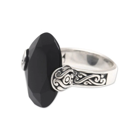 Onyx cocktail ring, 'Mysterious Oval' image 2