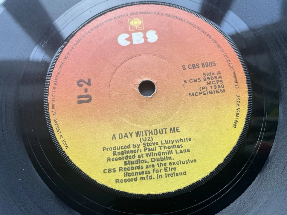 U2 - A Day Without Me 7” Irish Record 1st Pressing 1980 Ireland - Image 3 of 4