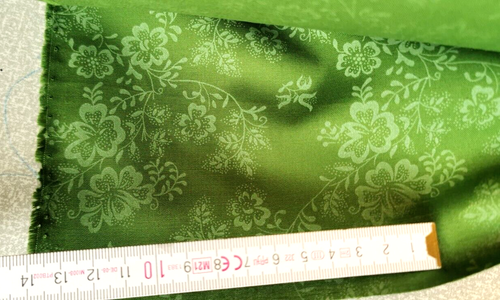 0,5 Meter Baumwolle Stoff Blumen Tracht Trachtenstoff 50cm 45,-/lfm STF-96 - Picture 3 of 4