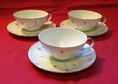 3 Harmony House Carrousel (3546) coffee cups & saucers Atomic gray pink lavender