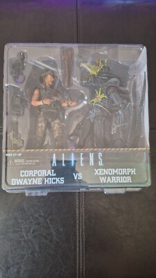 NECA ALIENS CORPORAL DWAYNE HICKS VS XENOMORPH WARRIOR Deluxe 2 PACK
