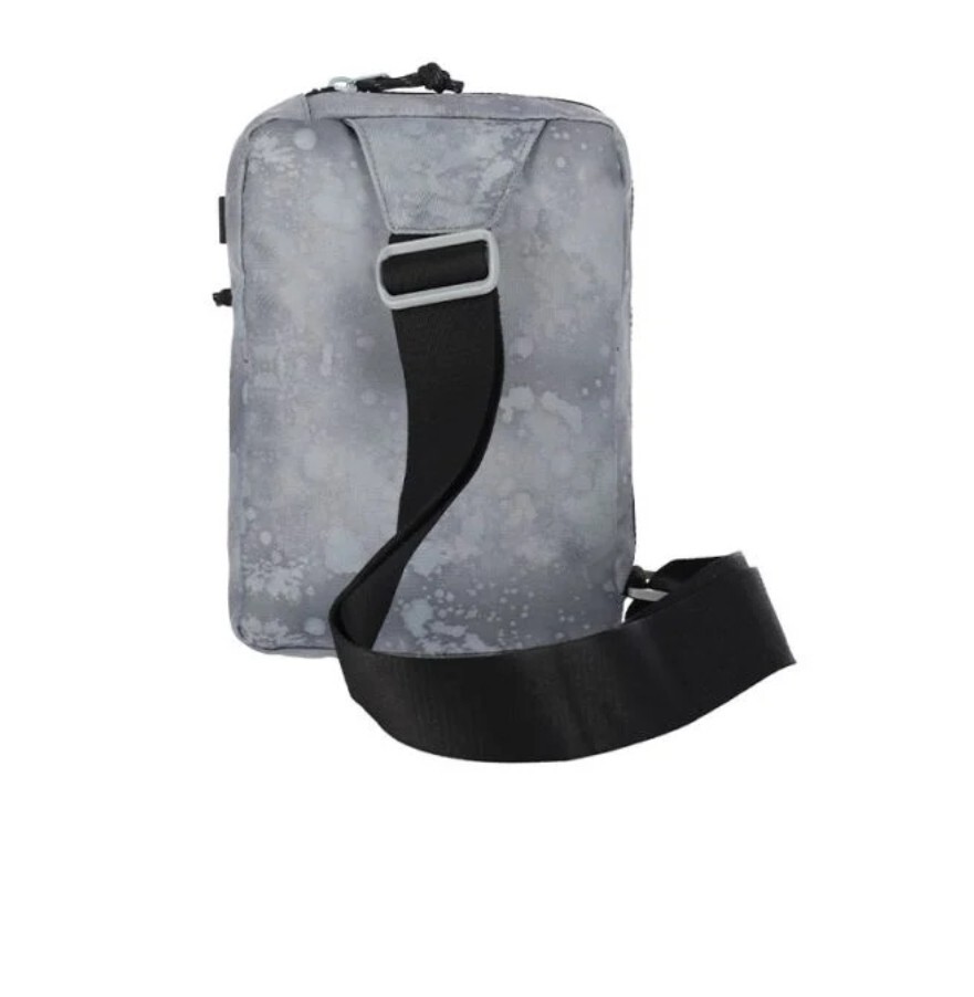 NWT Air Jordan Hesi Crossbody Bag (3L) Sling Bag, Travel