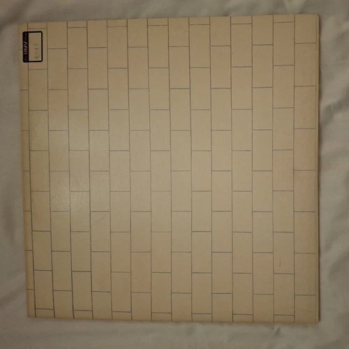 Pink Floyd The Wall 2LP Vinyl, 1st Press UK 1979, SHDW 411 VG+