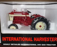 SpecCast Highly Detailed International 340 Gas Tractor 1:16 ZJD 1529 #300