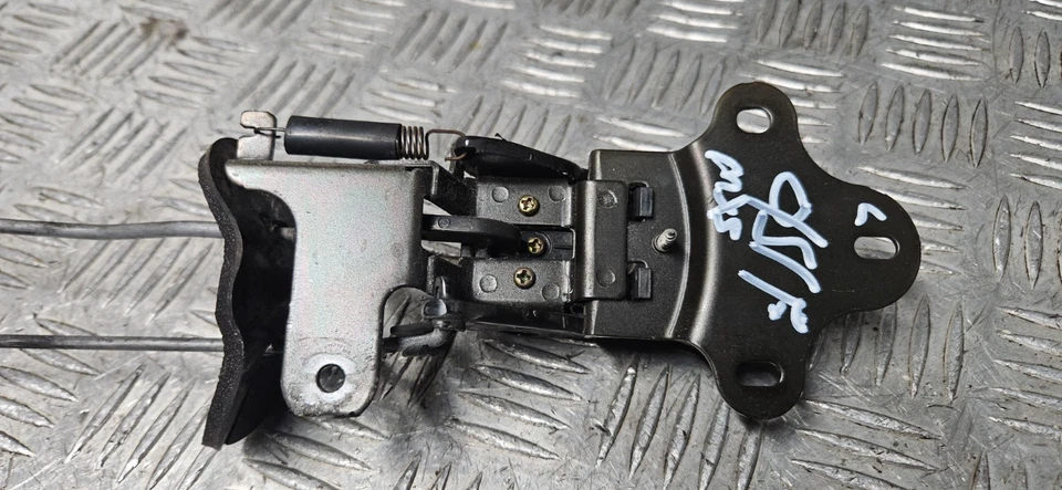 Mazda EUNOS MX-5 1993 O/S front door locking mechanism driver right side - Image 2 of 4