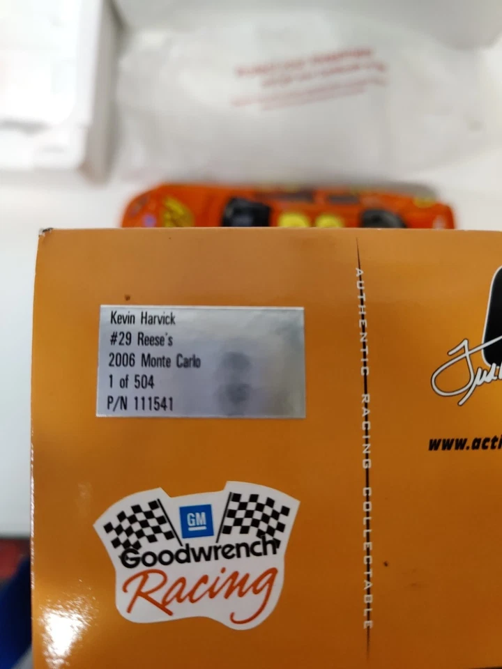Kevin Harvick #29 Reese's 2006 Monte Carlo 1/24 GM Car 1 de 504 111541 Acción  Foto 4 de 4