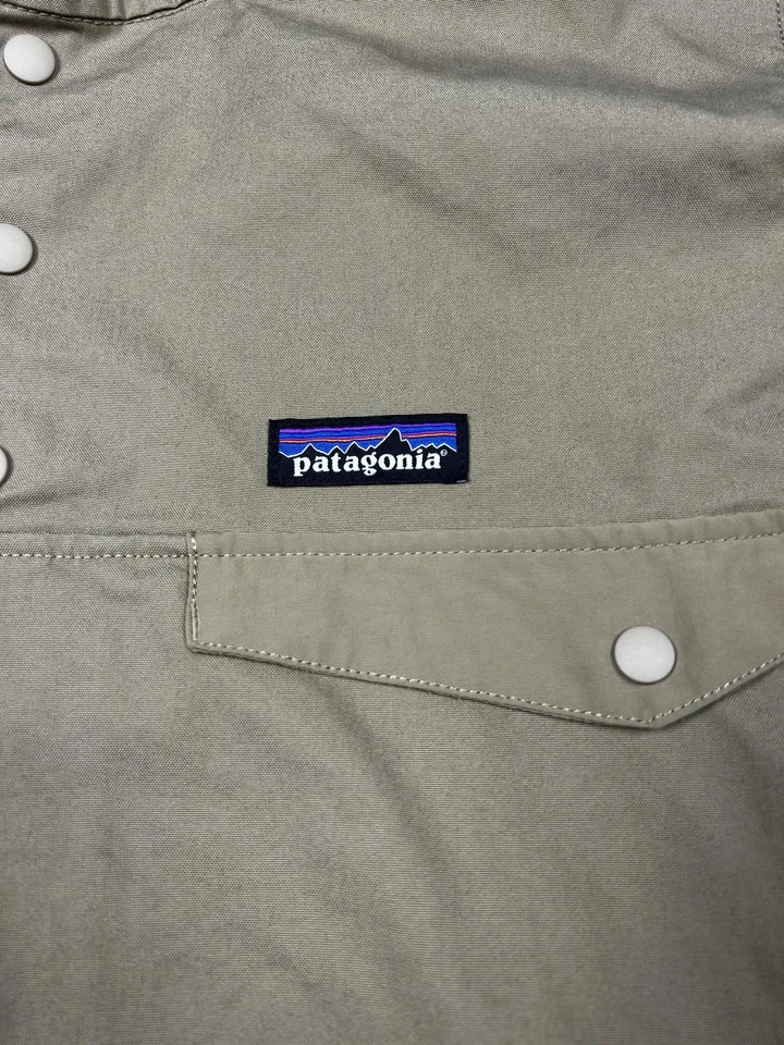 Chaqueta Pullover Patagonia Para Hombre Medio Tostado Con Capucha Anorak Cortavientos Exterior Foto 2 de 4
