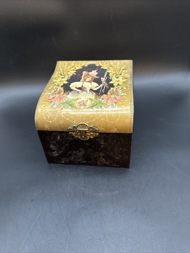 Antique Victorian Celluloid Cuffs And Collar Dresser Box W/FOUR ANTIQUE COLLARS - Foto 15 di 18
