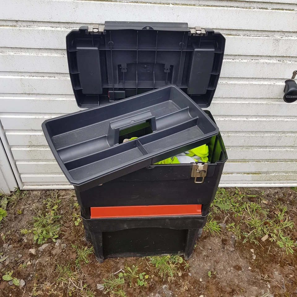 Black And Decker Tool Box Chest Storage - Image 2 of 2