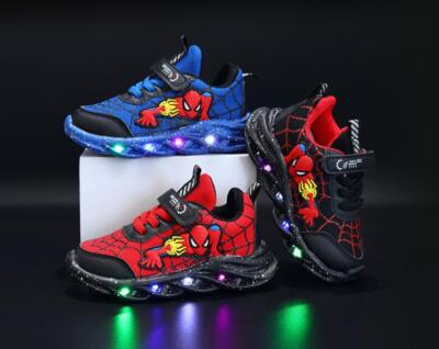 Jungen Mädchen Led Light Up Schuhe Trainer Leuchtende Blinkende Schuhe SneakerOL