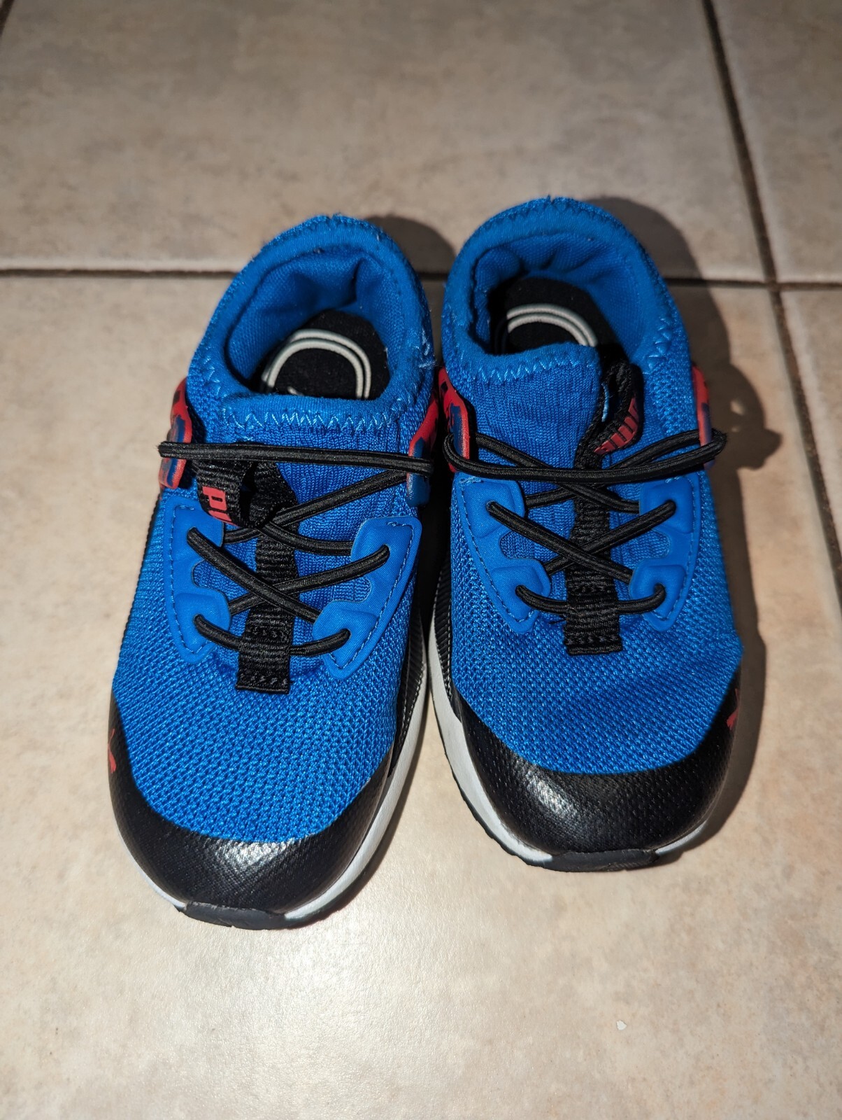 Size 9c Red/white/blue/black