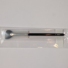 Hakuhodo F8331N OUGI Angled Eye Shadow Brush Blue Squirrel from Kyoto Japan