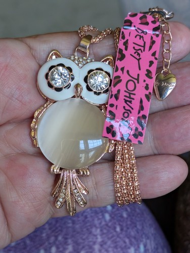 NWT Betsey Johnson Owl Pendant Necklace Moon Glow Rhinestone 30" Jellybelly
