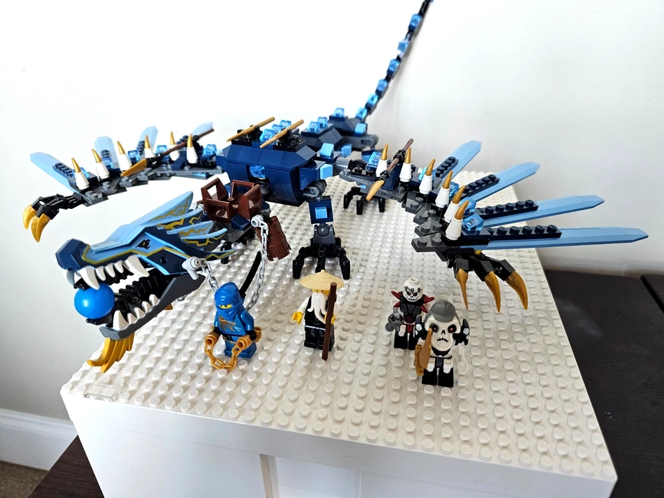 LEGO Ninjago Lightning Dragon 2521 con minifiguras de Jay DX Kruncha Wu Frakjaw Foto 4 de 4