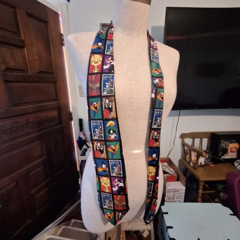 Warner Bros Looney Tunes USPS Stamp Collection Character Print Necktie 1997