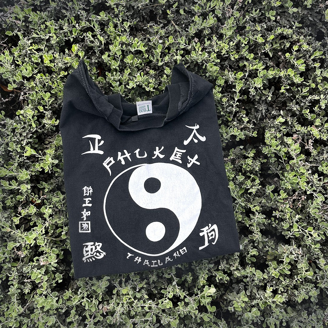 Vintage Y2K Phuket Thailand Yin Yang t shirt