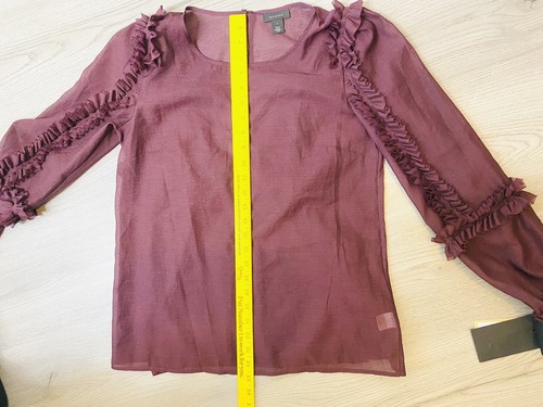 Camicia alogena taglia S lunga manica arricciata trasparente sotto la cisterna collo bordeaux $79 - Foto 7 di 15