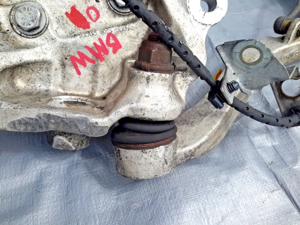 2002-2005 BMW 745i 745Li Front Right Spindle Knuckle Control Arm 1129-02080249 - Image 4 of 4