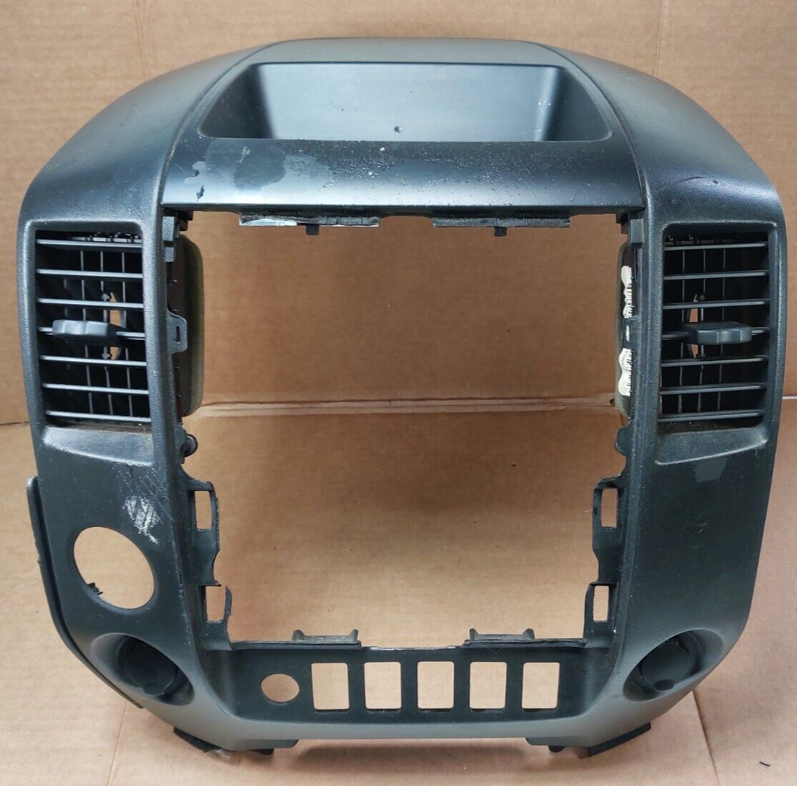 2008-2012 Nissan Titan Center Dash Radio Bezel Trim Vents BLACK | eBay