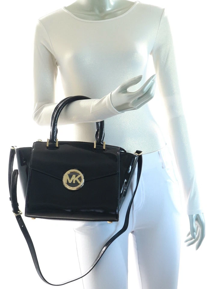 Bolso de hombro Michael Kors Hudson mediano de cuero negro nuevo con etiquetas $368.00 Foto 2 de 2
