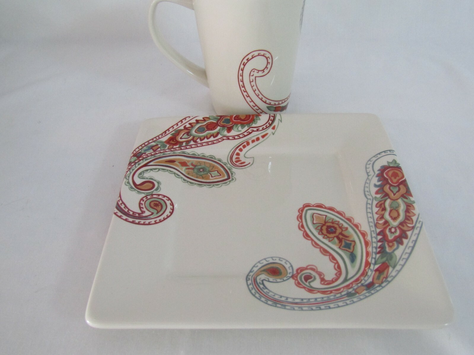 Tabletops Gallery Multi Paisley Mug Cup and 8" Square Dessert Plate 2