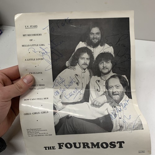 THE FOURMOST ELLESMERE PORT - ORIGINAL HAND-SIGNED PROGRAMME PHOTO E2 - Picture 6 of 7