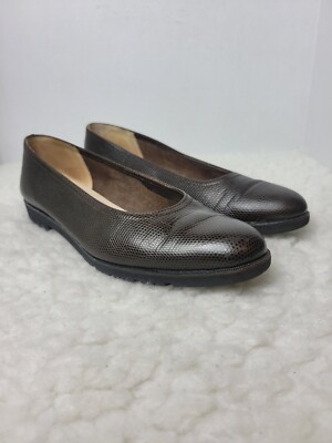 Brown Ferragamo shoes size 9.5 hardly worn. Salvatore Ferragamo Tramezza Welted Mens Tan Wingtip Derby  main image 3