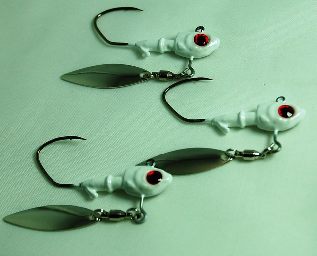 (3) 1/4 oz herring head 4/0 sickle hook underspin jig under spin bass
