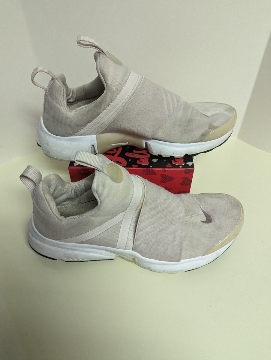 Nike Presto Extreme Se Young Ladies Size 7Y Pretty in Pink RARE Design