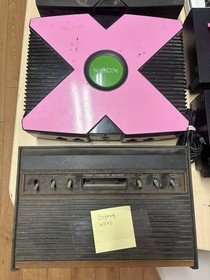 LOT *BROKEN* CONSOLES/CONTROLLER-PS4/3/2,XBOX,SEGA SATURN,ATARI,SWITCH,DS,GC,SP
