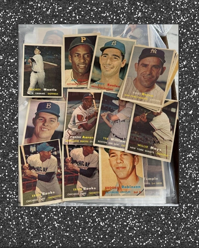 1957 Topps Brooks Robinson Rookie Card (from Previous eBay Live for SSLCYNIC)