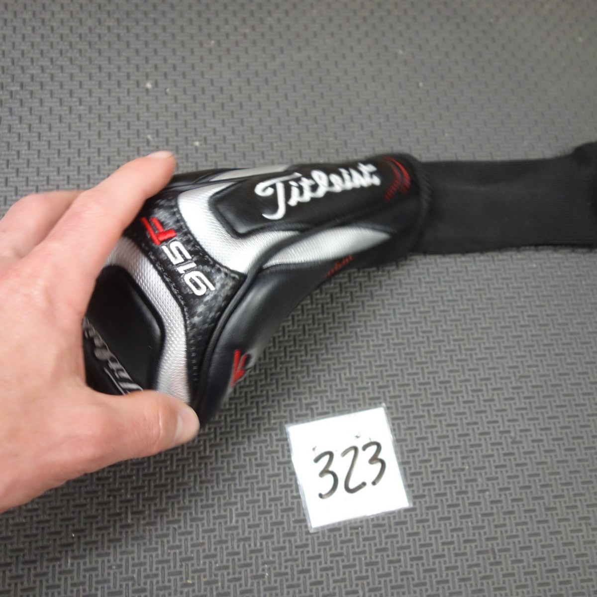 Titleist golf 915F Fairway wood head cover BRAND NEW fast shipping Titleist golf 915F Fairway wood head cover BRAND NEW fast shipping