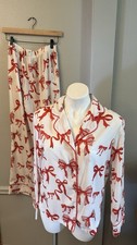 Women's 2-Piece Pajama Set White Red Bow Satin Button-Front Collared S