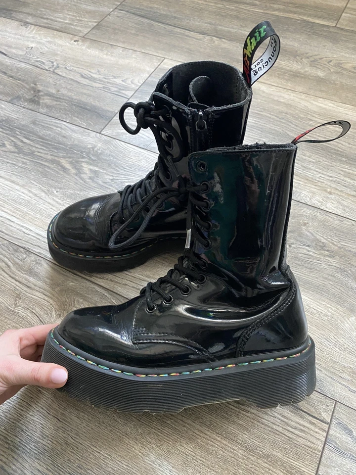 Dr.Martens Jordan Rainbow Multicolor Lack Plateau Pailletten Stiefel Boots Gr.38 - Bild 1 von 4