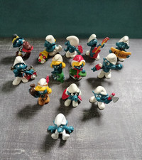 13 Smurfs Vintage Toys Figure Smurf Scheich Holiday Lot JJ 36