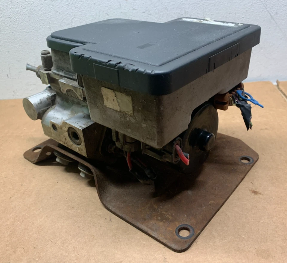 1995-1999 OBS Chevy GMC CK1500 Truck  SUV Anti-Lock Brake Pump Unit Assembly - Image 3 of 4