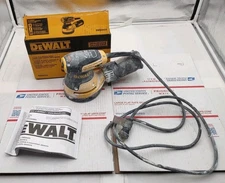 Dewalt DWE6423 5" Variable Speed Hook & Loop Random Orbit Sander (T1-E2)