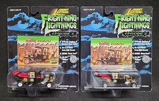 Johnny Lightning Frightning Lightnings Episode 2 The Munsters Koach Lot w/ CHASE