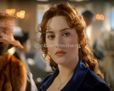 8x10 TITANIC MOVIE GLOSSY PHOTO 1997 kate winslet Rose DeWitt Bukater